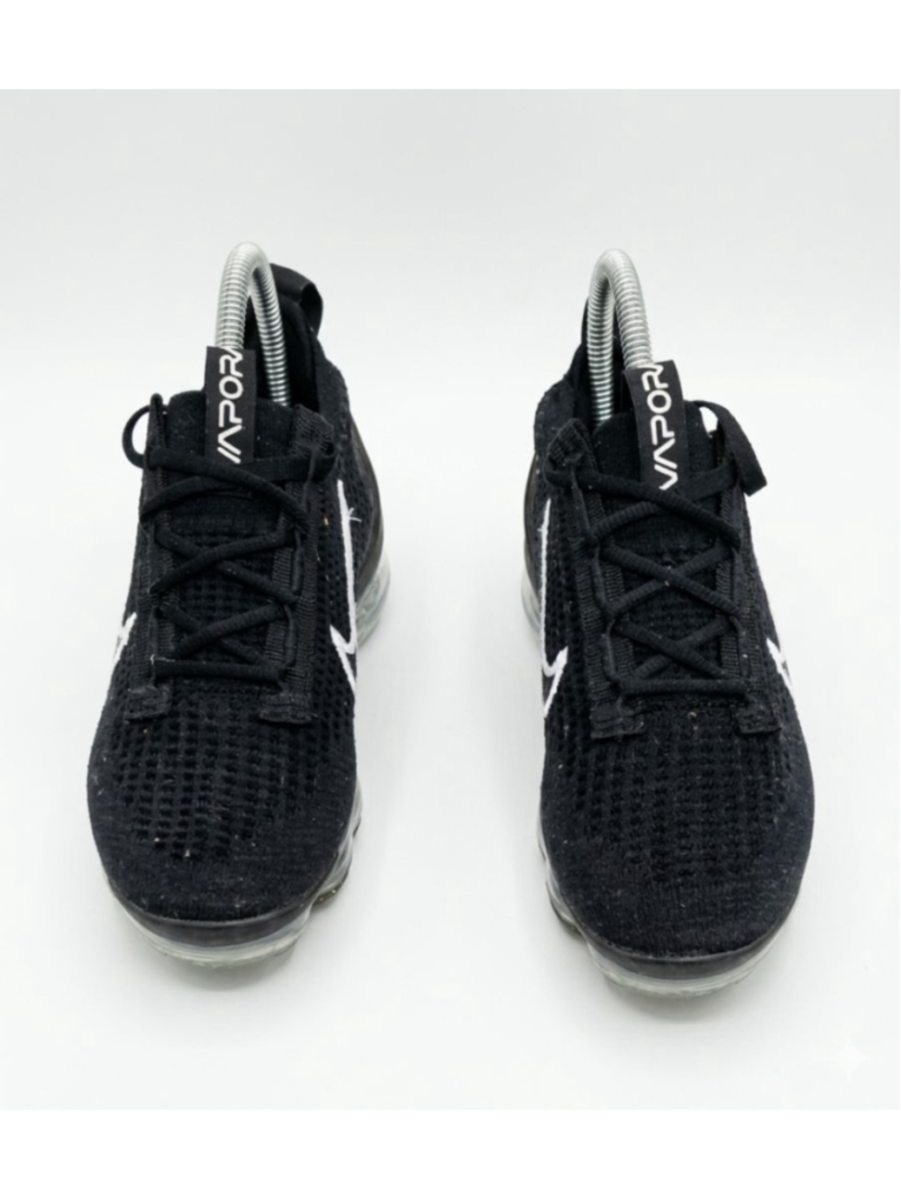 Nike Air VaporMax Flyknit 2021
DC4112-002 Women's US 6 Black - Picture 3 of 5